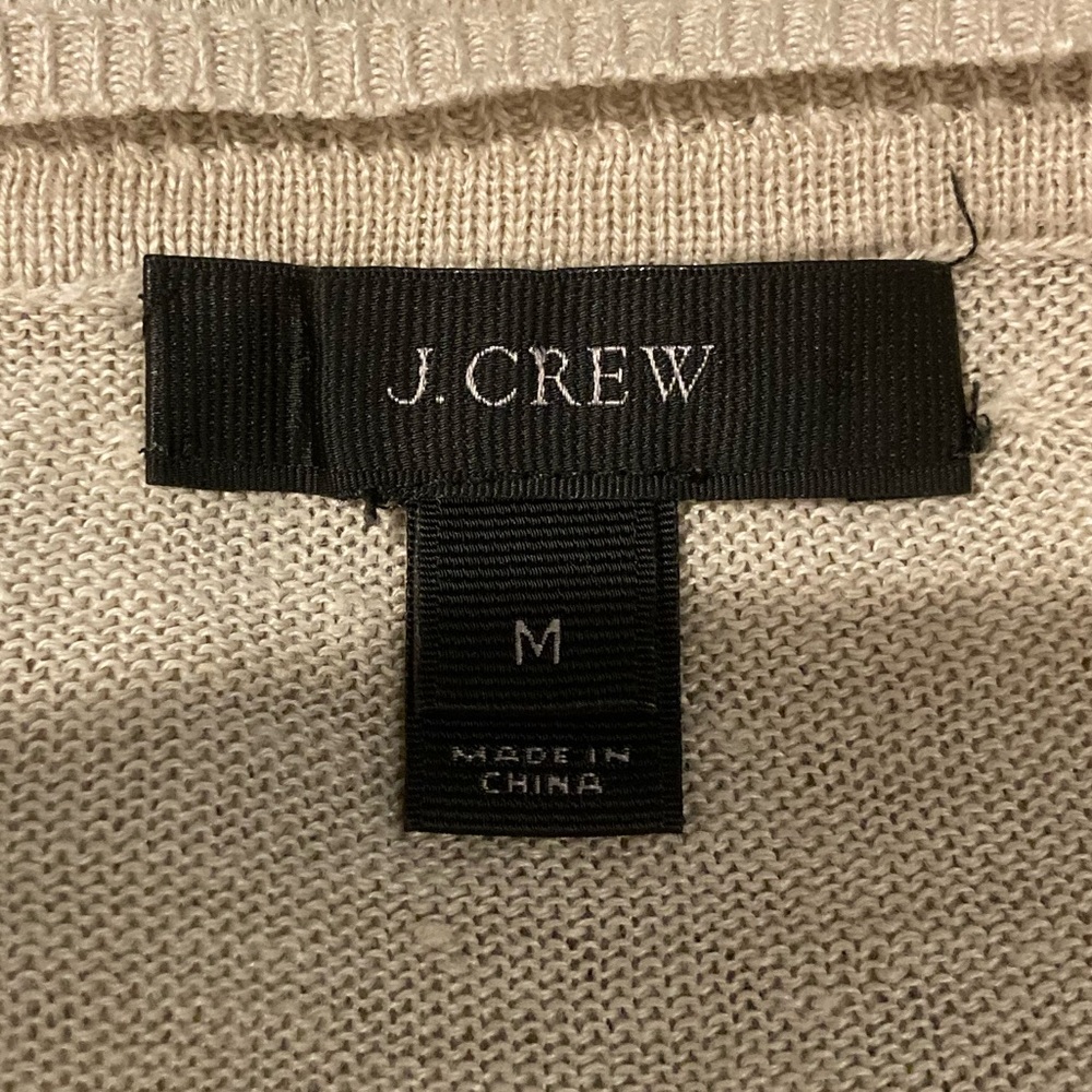 J. Crew tan linen lightweight, long sleeve sweater with navy blue crab motif. M - Picture 5 of 5